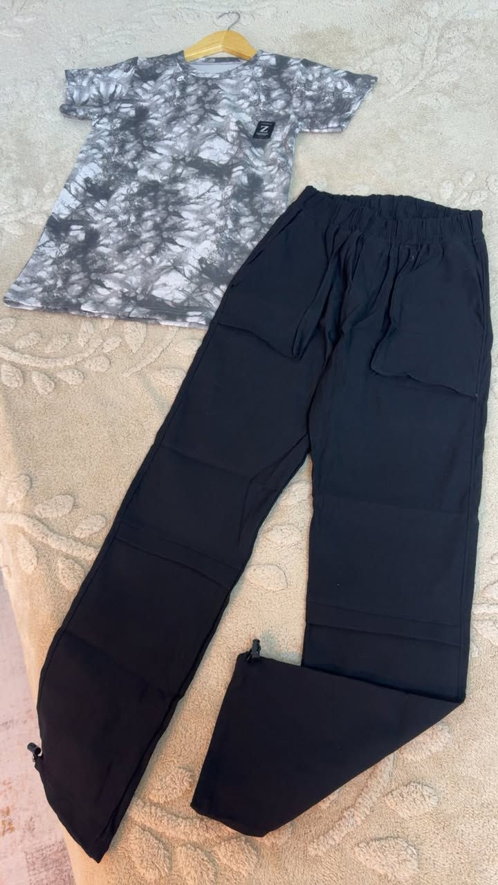 #بـ_15_ألف بس.. #طقم العيد وصل! 👕✨
تعبت من البحث عن طقم يعجب الأولاد وبسعر مناسب؟ جبنالكم الحل! طقم ولادي متكامل (تـيشرت + بنطلون) بتشكيلة ألوان عصرية تناسب أذواقهم.
#المقاسات: من عمر 5 إلى 13 سنة.
#سعرالسعر: 15 ألف دينار فقط.
للحجز والاستفسار يرجى مراسلة الصفحة 🤳
أو التواصل عبر واتساب:
📞 7773332270
📞 7716639035
ختامية ثابتة (لإضافتها أسفل أي منشور):
🚚 خدمة التوصيل متوفرة لكل العراق:
🚕 بسماية: 1000 دينار.
🚕 بغداد: 5000 دينار.
🚕 باقي المحافظات: 6000 دينار.
💳 يوجد دفع إلكتروني (ماستر كارد) لتسهيل عملياتكم 💰💰@أبرز المعجبين
#ملابس_أطفال #عيد_سعيد #كشخة_العيد #أزياء_أولاد #تجهيزات_العيد #العراق #بغداد #ملابس_ولادي #أناقة_الأطفال #عروض_العيد
