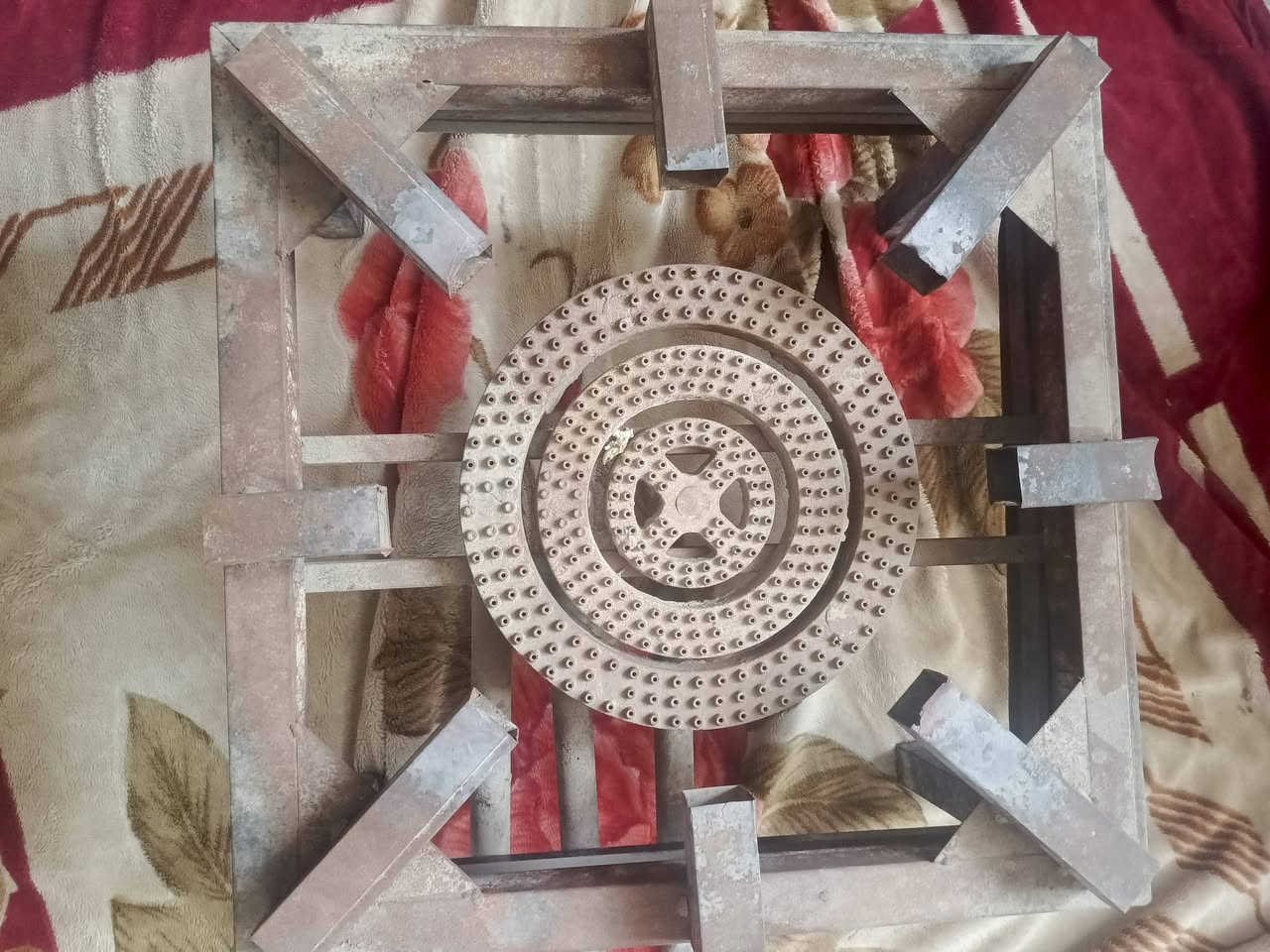 طباخ مستعمل للبيع ٦٥وبي مجال كربلاء 

***********
