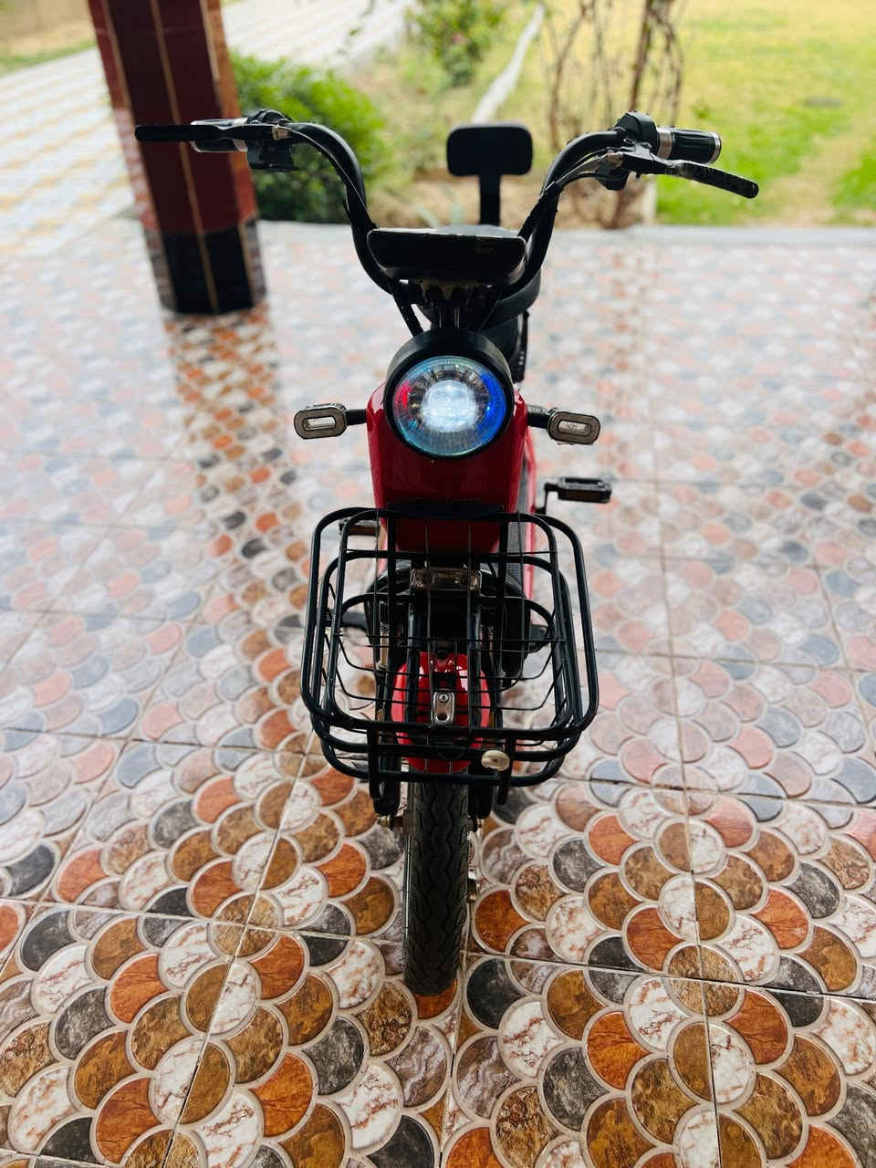 سلام عليكم دراجة شحن للبيع
حجم 16
بطاريات اربعة مبدلات جدد
سرعة 60
دبل اشارة شغالات
لايت شغال
بريك امامي خلفي شغالات
بصمة وسويج وكارت يشتغل
سعر 230وبي مجال حك الجية
المكان ديالى ناحية الوجيهية قرية العزية


**إذا كنت صاحب هذا الإعلان وتريد حذفه لأي سبب، رجاءا أرسل رسالة إلى الدعم الفني**