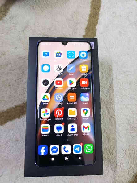 شاومي نوت 10 lite ذاكره 128/6 ملحقات كارتونه وشاحنه مكان بغداد ***********
