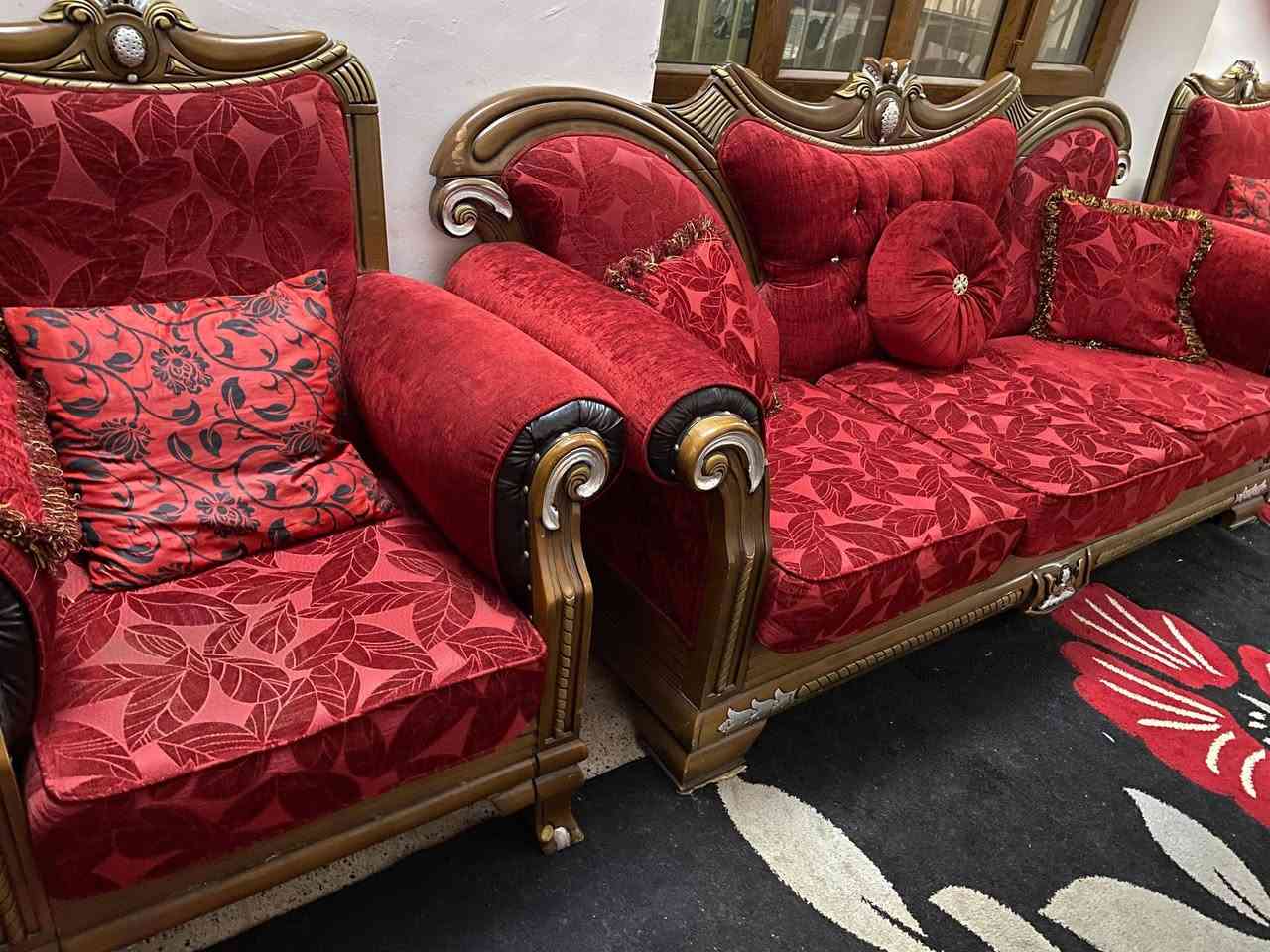 طخم قنفات ملكي مستخدم قليل جدا بحاله جديد 6قطع سعره 950الف بي مجال


**إذا كنت صاحب هذا الإعلان وتريد حذفه لأي سبب، رجاءا أرسل رسالة إلى الدعم الفني**
