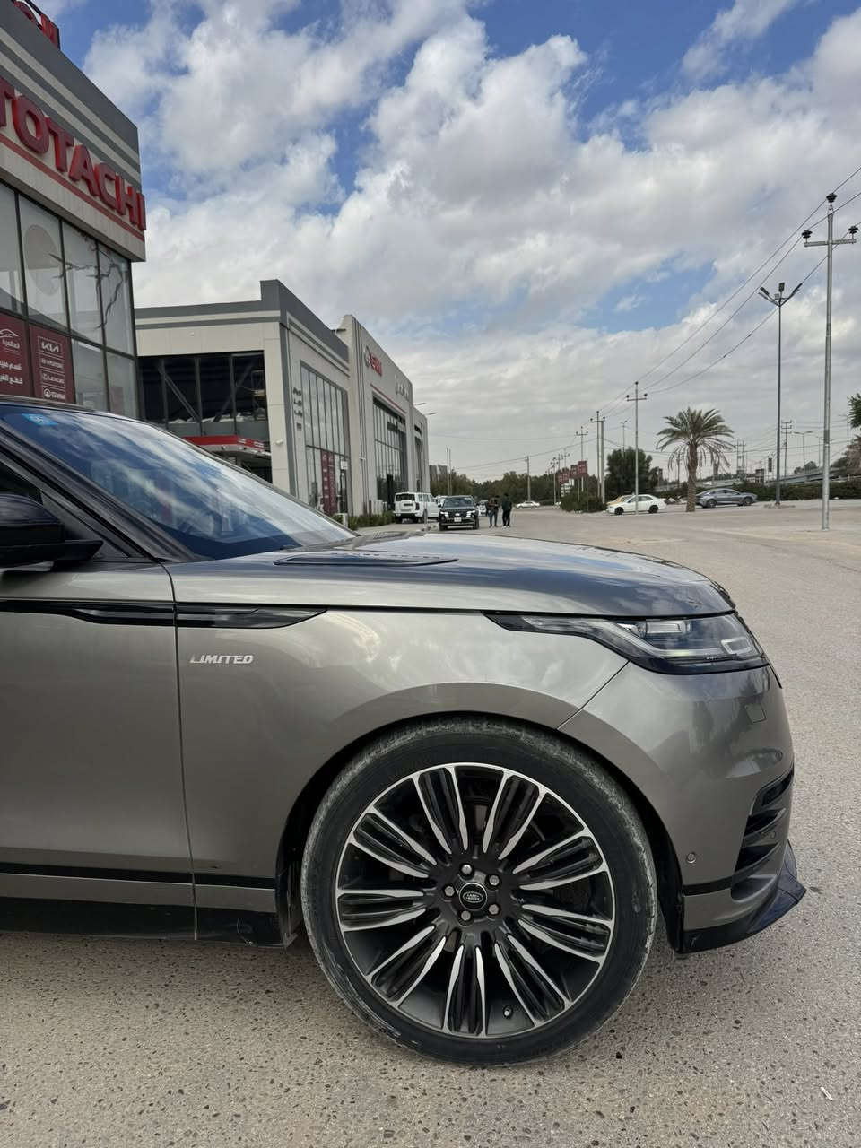 مطلوب مراوس مع جيب 7  راكب لون اسود موديل 2024 فول مواصفات
رانج روفر فيلار ديزل 2019
فول فول مواصفات 

6سلندر توين توربو 340hp سيارة اقتصادية بشكل مو طبيعي اكثر من الاكسنت 

🔴 كلين تايتل كفالة عامة حتى الدعاميات
ضمان دولي 
جكات 3 وضعيات هيدروليك تصعد وتنزل 
4 ويل درايف
بانوراما 
داتا شو 
اير سسبنشن
حساسات محيطيه امامي خلفي
رادار امامي مانع تصادم
 رادار خلفي جانبي
باب خلفي كهرباء
نظام صوت ميريديان
محرك مكفول
***********
