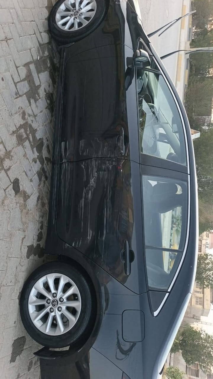 سلام عليكم كورله للبيع موديل2023 خليجي ساز ياباني ماشيه 76الف حقيقي  رقم كربلاء السيارة مكانه كربلاء السعر 145 بيه مجال بسيط رقم الهاتف ***********
