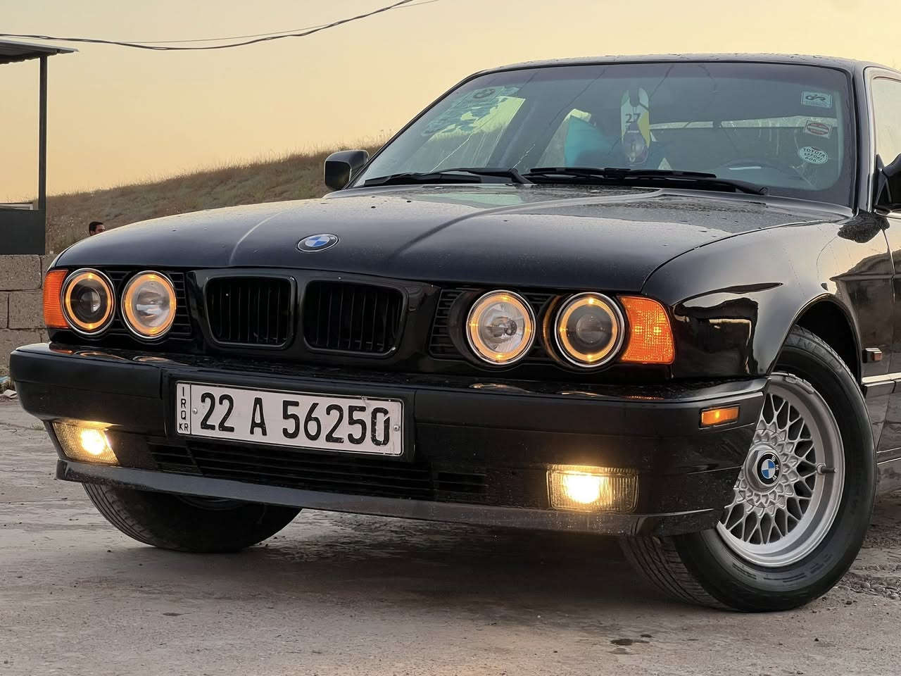بي ام للبيع 525مكسر اوتوماتيك *********** كير و محرك و تبريد شرط  رقم تبريد ❄️ بدون صرف و بخار  بدون دكه جاكوج مكفوله من ضرر مكان كركوك سعر 66بي مجال
