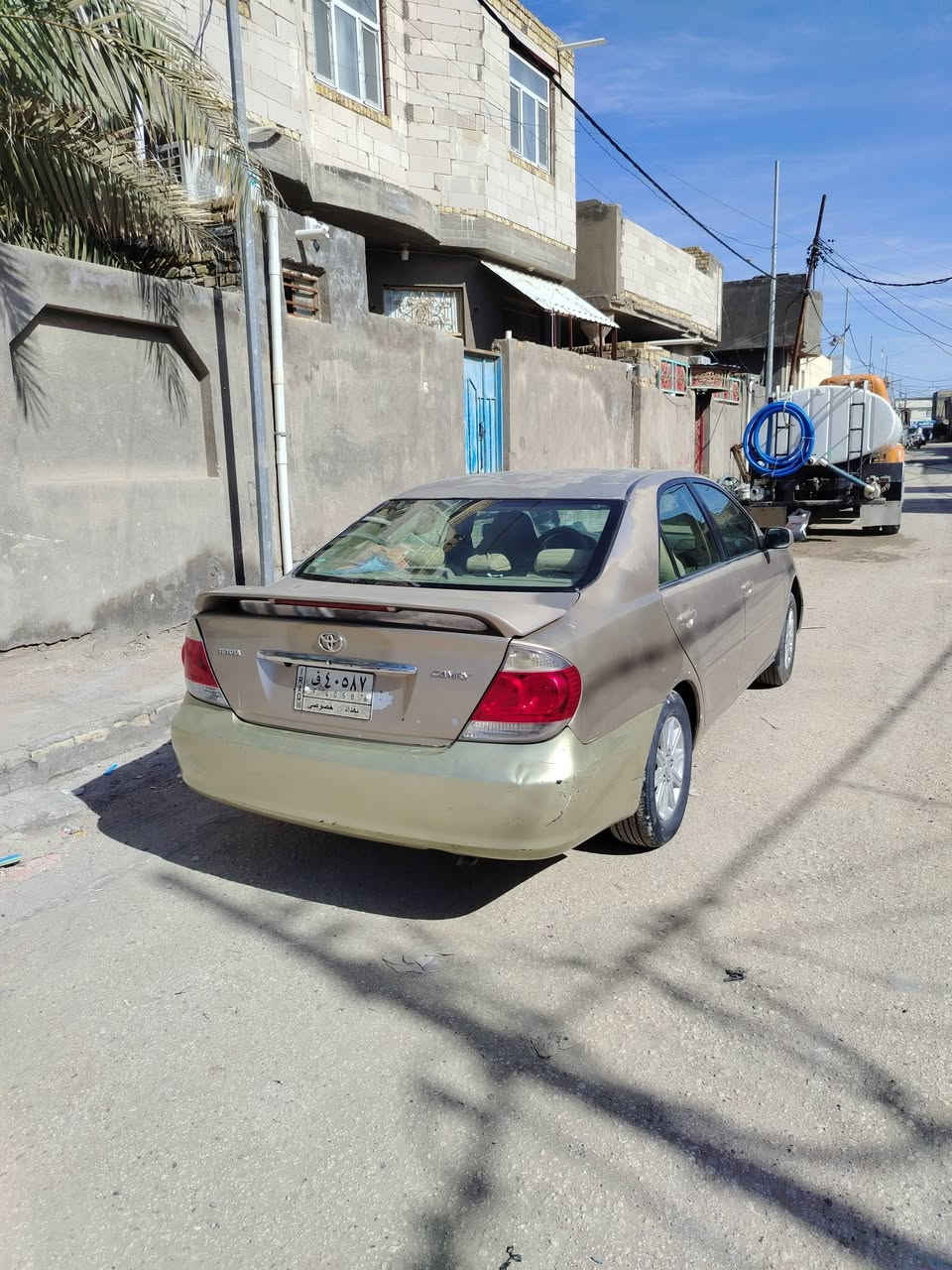 السلام عليكم 
سياره كامري ٢٠٠٥ رقم بغداد المالك بالسماوه والسياره بالسماوه ارشيفها بالسماوه مشروع وطني مداور ثاني يوم مواصفاتها مكينه ٢٤٠٠ مكينه وكير كفاله كشن كهربائي سنتر لوك و شاشه وكامره تايرات صارلهن شهر من شادهن جدد حداديه ٧٥ بالميه ضربتها جاملغ خلفي و امامي ماعابر  رقم صاحب السياره ***********
