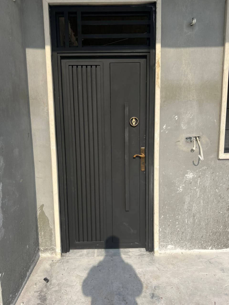 بسم الله الرحمن الرحيم
حداده القيسي
مجاور أسواق مؤيد العجاج مقابل التسهل
 يقدم لكم خدمات الديكورات حسب الطلب. نحن متخصصون في الحدادة العامة ونصنع كل شيء من الأبواب، الشبابيك، الحماية، المحاجر، وحتى الأبواب الخارجية والقمريات. نعمل بأعلى كفاءة وجودة وبأسعار تنافسية تناسب الجميع.

📍 نقدم خدماتنا في الشرقاط والمناطق المجاورة، ونسعد بالحضور إلى موقعك لأخذ القياسات بدقة.

للتواصل، يمكنكم المراسلة عبر الواتساب أو فيسبوك، أو الاتصال على الأرقام التالية:
☎️ ***********
☎️ ***********

---
