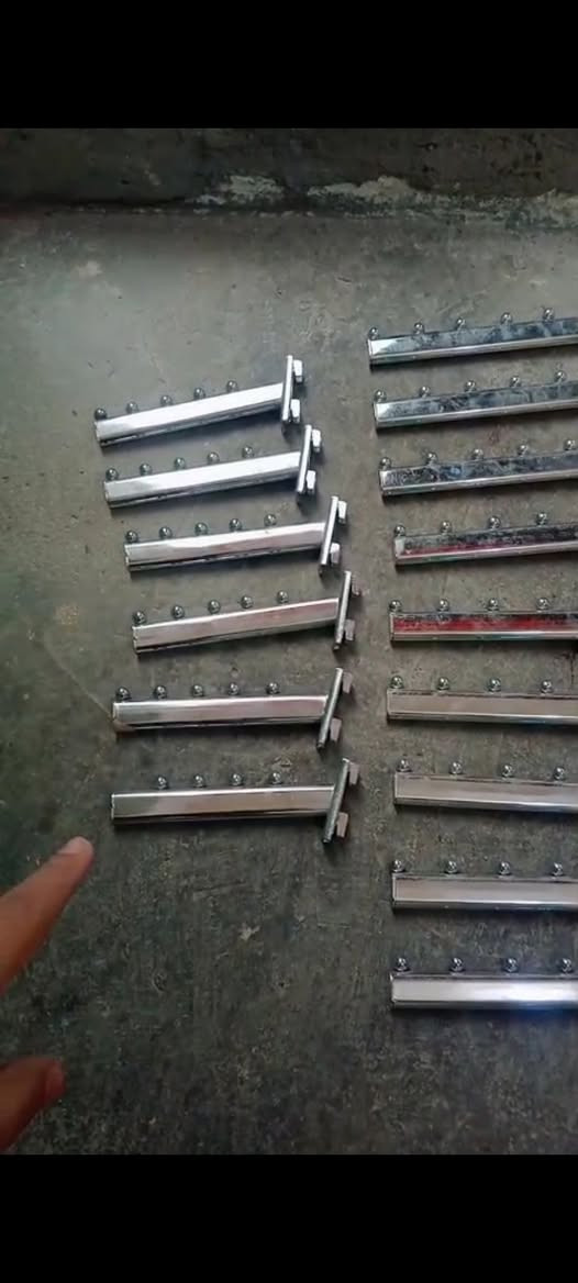 السلام عليكم 
للبيع حمالة ملابس العدد الكبير 21 الصغير 6 
القطعه 750 دينار 
مكاني بغداد مدينة الصدر قطاع (2)


**إذا كنت صاحب هذا الإعلان وتريد حذفه لأي سبب، رجاءا أرسل رسالة إلى الدعم الفني**