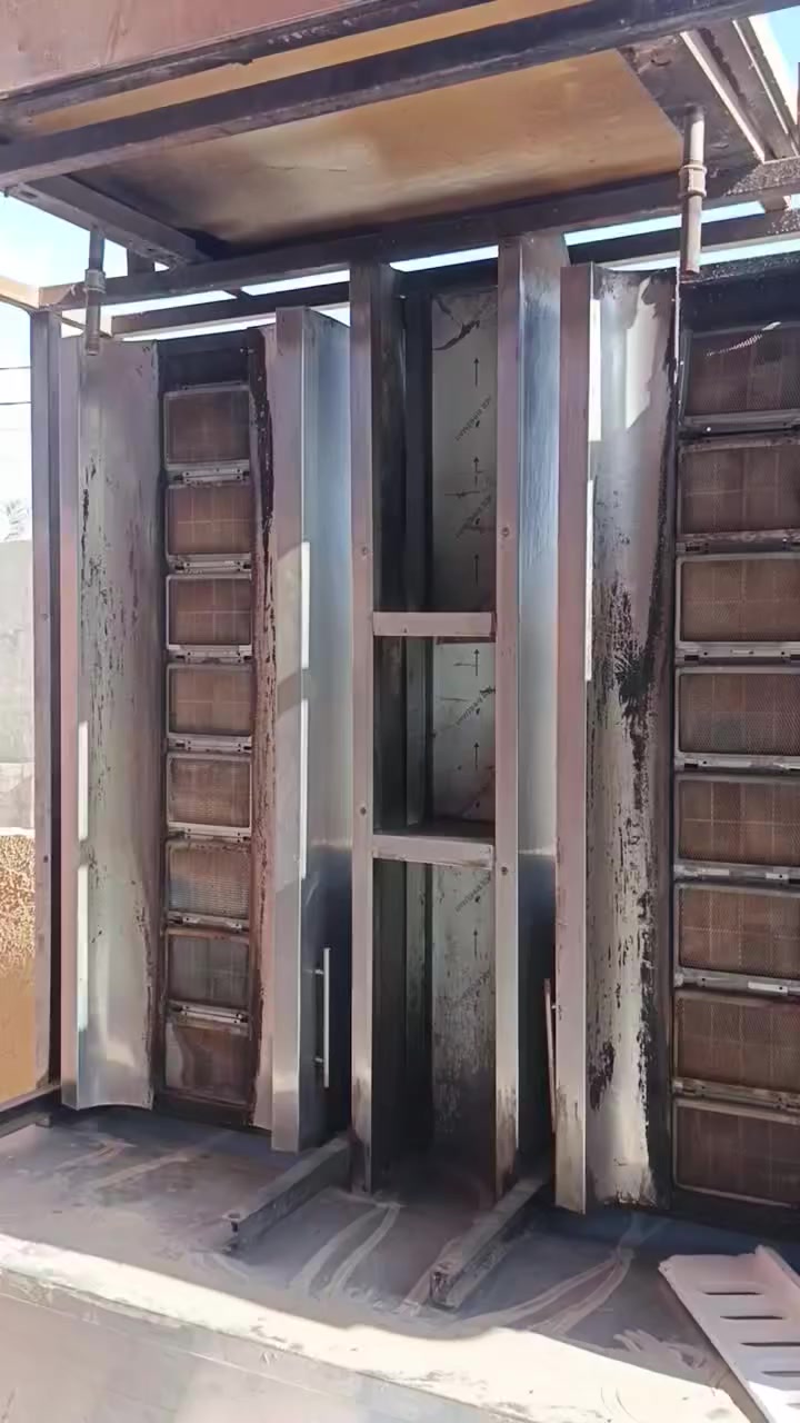 غراض مطعم لبيع السعر خاص 
أسعار مناسبة جدا   ***********
