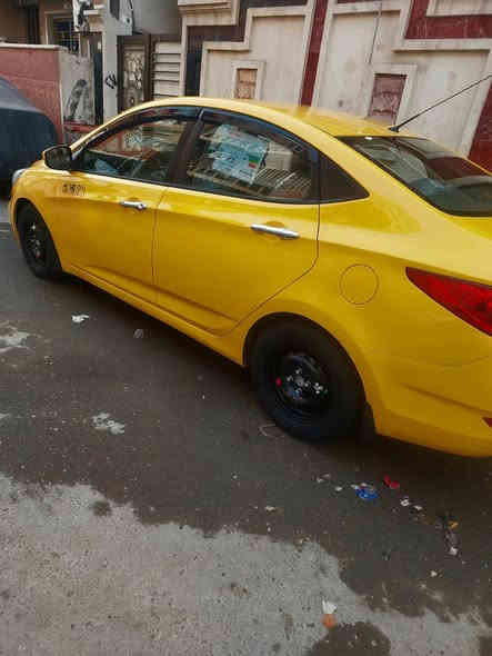 اكسنت خليجي ٢٠١٥ محرك ١٦٠٠ دوش بيه ضربه خفيفه بدايه البنيد ومصلحه مكفوله من الشواصي واللغود والتبديل محرك وكير وحداديه وتخم تاير وتبريد كله مكفول السعر ٨٨ وبيه مجال المكان بغداد الشعب الاتصال ***********
