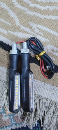 اشارات جانبية للدراجات سعرها 15000 الف علما يوجد توصيل كافة محافظات ال...