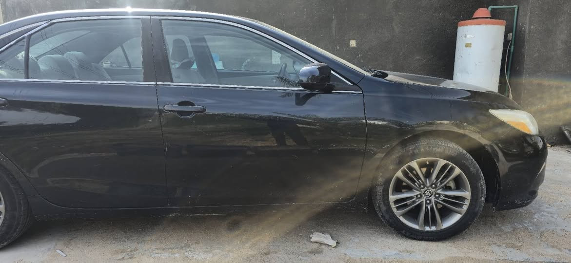 سلام عليكم كامري 2015 
LEموصفات عاديه معروف
 تخم تاير جديد 
سياره جاهزه 
بيه نواقص بصيطه 
سونار موجود بل صوره 
اتصل واخدم لكم 
*********** كربلاء, العراق
