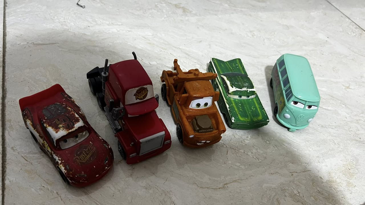 مجموعة قطع مميزة لفلم الشهير cars
المكان بغداد الحرية


**إذا كنت صاحب هذا الإعلان وتريد حذفه لأي سبب، رجاءا أرسل رسالة إلى الدعم الفني**