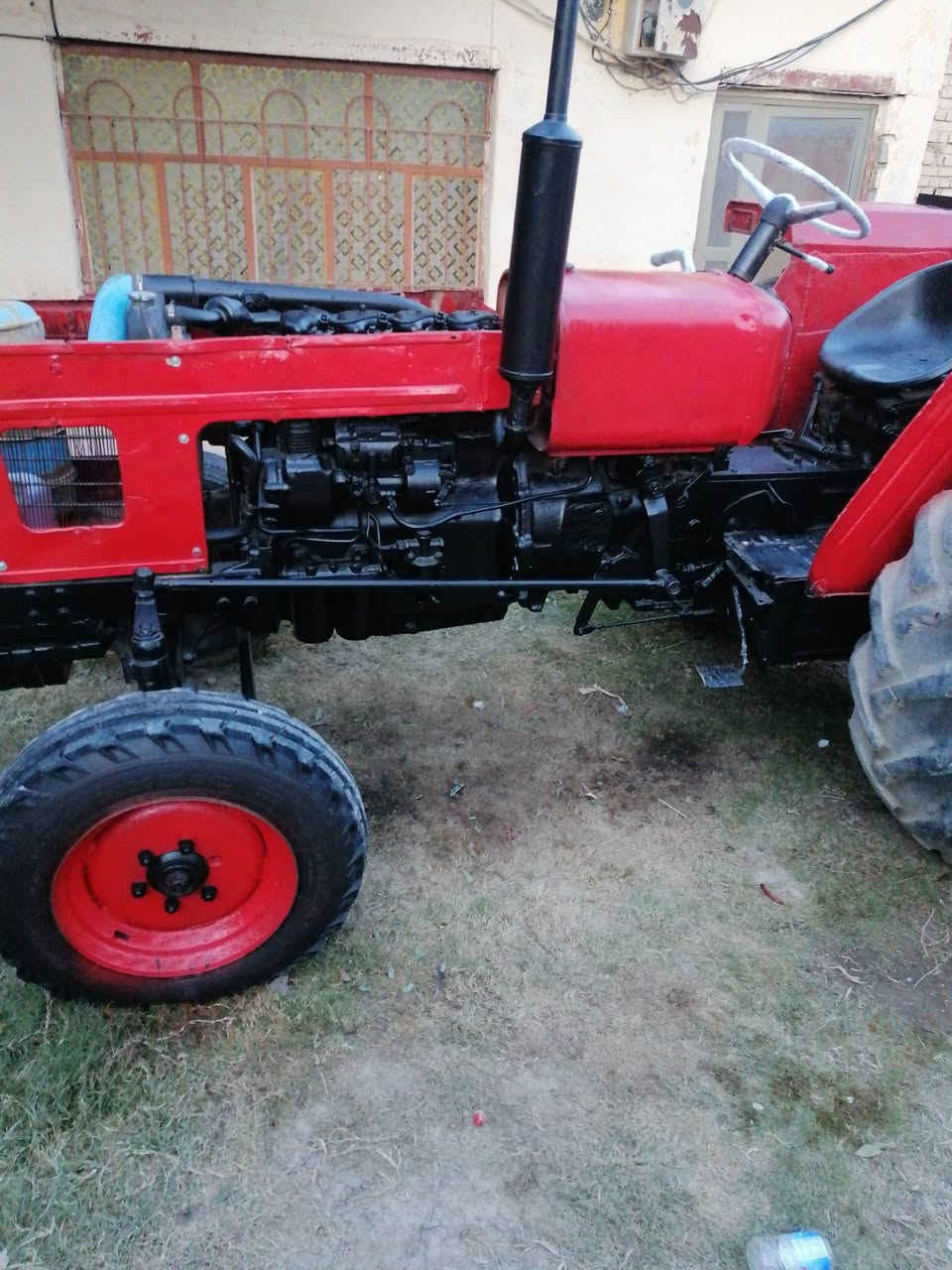 عنتر 89 للبيع كلشي بيها يشتغل وياها عربانه السعر 3 المكان ذي قار قضاء البطحاء
***********
