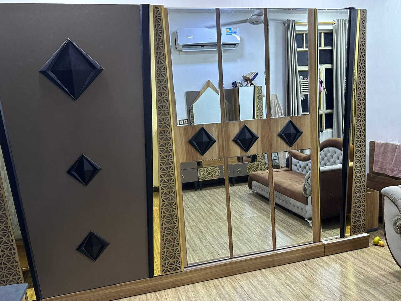 غرفة اخشاب للبيع السعر 650 عنون بغداد


**إذا كنت صاحب هذا الإعلان وتريد حذفه لأي سبب، رجاءا أرسل رسالة إلى الدعم الفني**