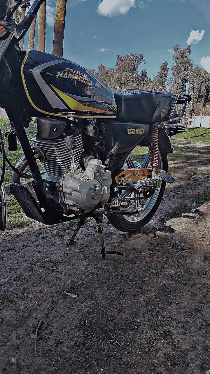 بوفروشتن 
للبیع
ماتور نامی برو 
مودیل 2019
مفتوح محرک بس بشرط مابي اي صوت
ماتوري نامي پرو 
مودیل ۲۰۱۹
مه کینه ی کراوه ته وه به س به شه رت سه وتی تیانیه
***********
(سعر 450 مجال)
