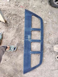 أغراض تيوتا للبيع الاتصال 07747659899