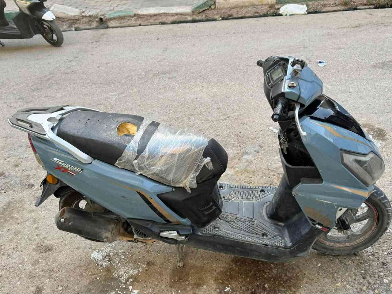 دراجه شيري عراقيه للبيع السعر 250 بيه مجال  +964 776 684 7021


**إذا كنت صاحب هذا الإعلان وتريد حذفه لأي سبب، رجاءا أرسل رسالة إلى الدعم الفني**