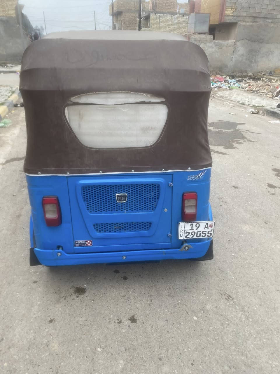 سلام عليكم تكتك للبيع موديل ٢٢ الوجبا الاخيره من ٢٣  مضلع كنر بيها بس لغدين  السعر 8100وبيها مجال    بغداد الحسينيه رقمي  ***********
