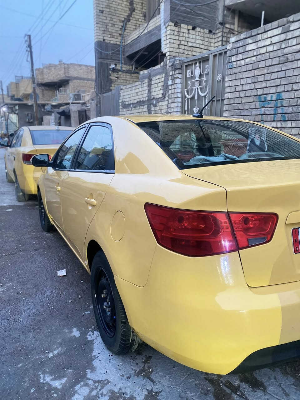 سلام عليكم 
فورتي للبيع او مراوس بخصوصي مديل 2010 وارد امريكي حادث امريكا دعاميه إماميه الغود شواصي حوض كله مكفول السيارة كير ومكينه خير من الله تخم تاير جديد حداديه صدر إمامي وخلفي كله جديد دوشمه كامله السياره جاهزه العنوان بغداد البلديات السعر 81 وبيها مجال رقم ***********
