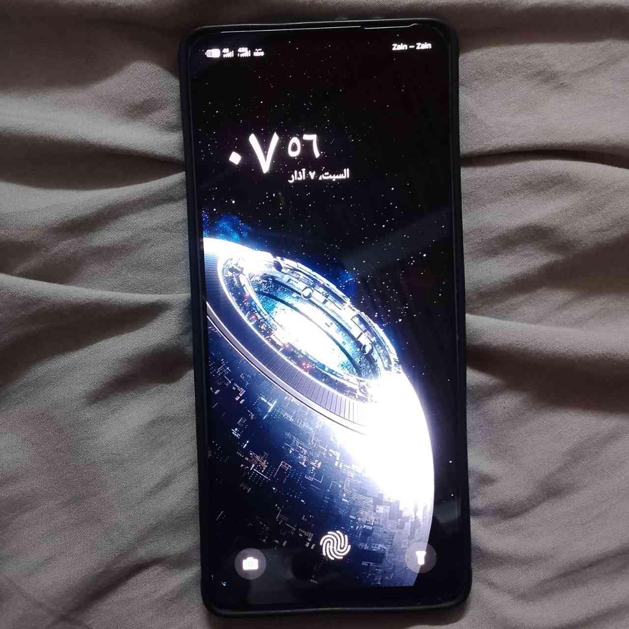 انفنكس جيتي 20 برو
ذاكره 256 
رام 12+6
بطاريه 5000 الف 
كامره 108 فولنقاءودقه 
120 فريم حقيقي 
موصفات خير من الله 
الاتصال ***********
