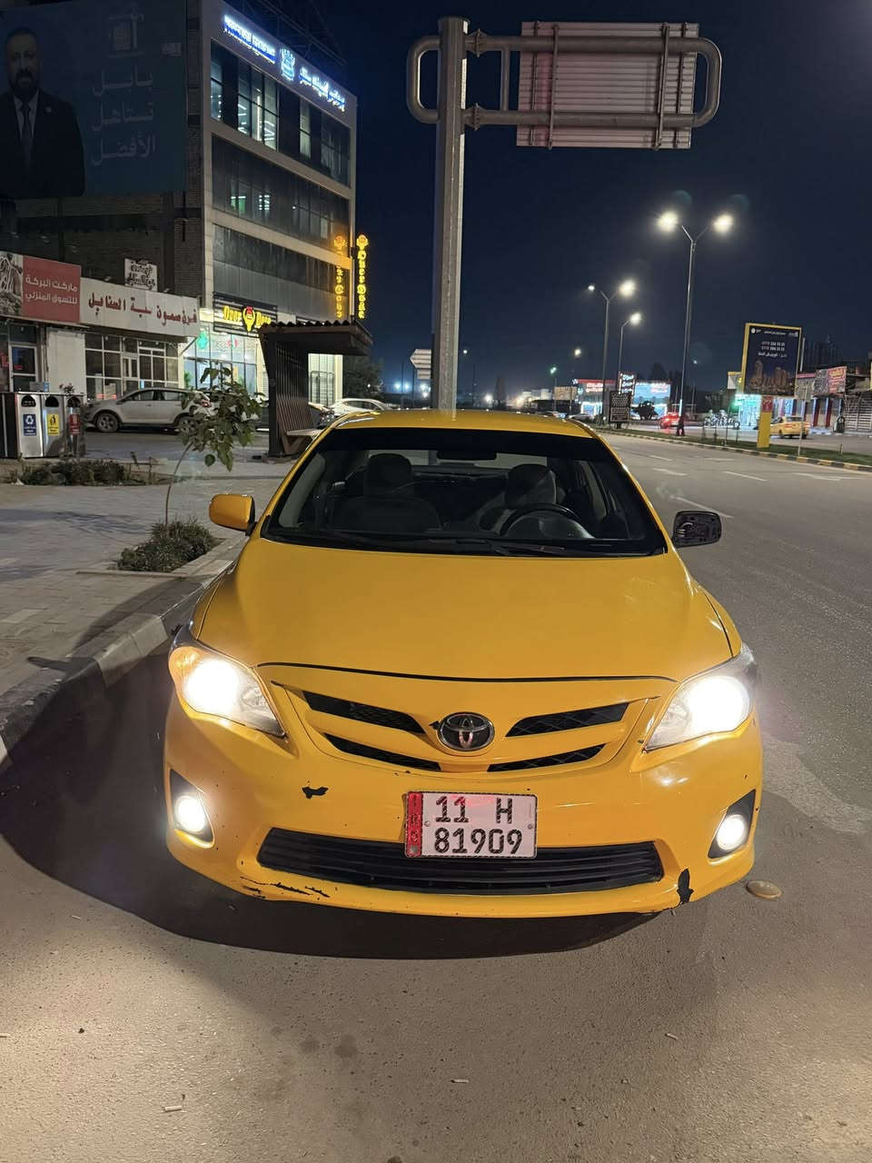 كورلا ٢٠١٢ بأسمي كير مكينه كفاله جدد منضومة تبريد جديده حادثها باب وجاملغ عكس السايق مبدلات السعر ١١٠ وبيها مجال بسيط فقط اتصال ما متواجد ع الفيس ***********
