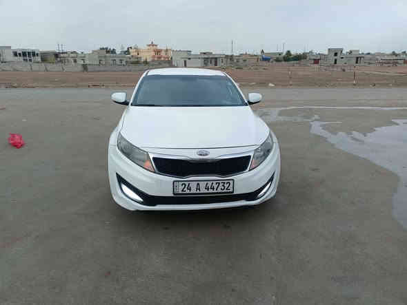 السلام عليكم للبيع اوبتيما 2011 خليجي محرك2000دوش بدون ضرر...فقط دائرة فوق هلال الخلف وملاحظتين....ترايها يخبل.. فقط تحول للاستفسار*********** السعر 118 وبي مجال
