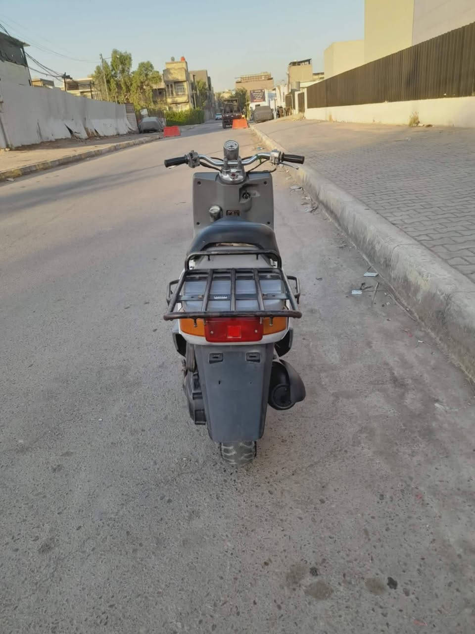 دراجه بيكم فحل كلاسك حديثه للبيع منزلها بيدي من الرمبه محرك بلادي سلف هندر كهربائيات كلهه شغاله اوراقهه موجوده العنوان جميله السعر 425 الرقم *********** الشراي يتصل
