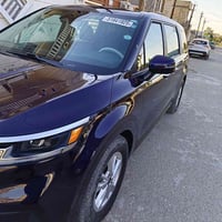 كيا كرنفال موديل ٢٤ ماشية ١٥ الف جديدة مكفولة عدة فقط جاملغ خلفي فقط ص...