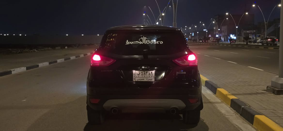 فورد إسكيب 2013
 محرك 2000 تيربو (ECO BOST) المرغوب
سيارة جاهزة من كلشي كير محرك كهربائيات حداده شاشة وكامرة خلفية تحكمات استيرن رقم بصرة سيارة داخله كلين بيها فقط بارد بلجاملغ والباب
مكان السيارة بصرة 
السعر 97
*********** البصرة, العراق
