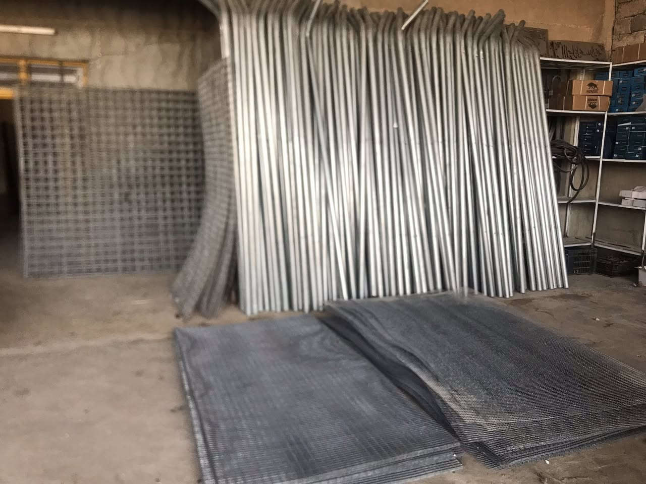 وصلتنا وجبه جديدة من انواع سيم
العنوان شارع البواري مقابيل الدكتورة ولاء

‭٠٧٥٠ ٩٠٨ ٦٤٢٨‬
