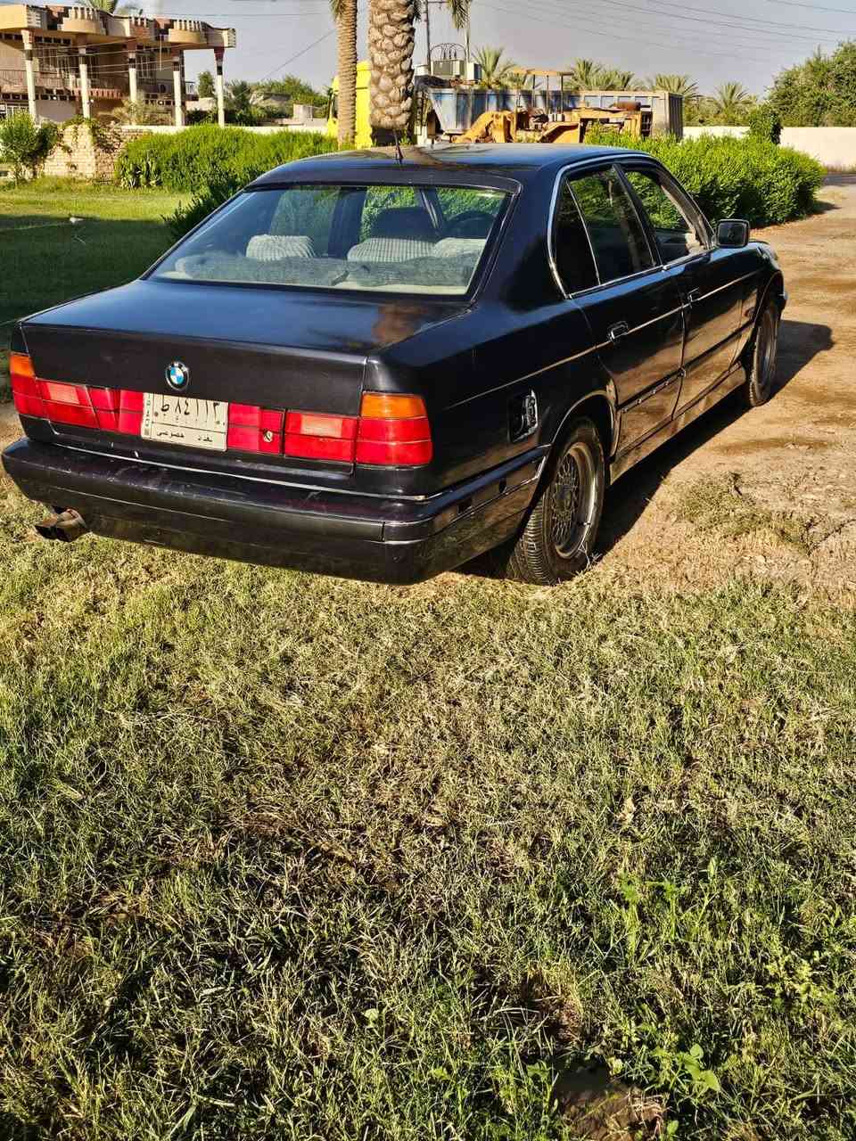 السلام عليكم
بي ام للبيع موديل 1993
540اصل 
V8
السعر 65 وبيها مجال 
للاستفسار الاتصال
***********
***********
