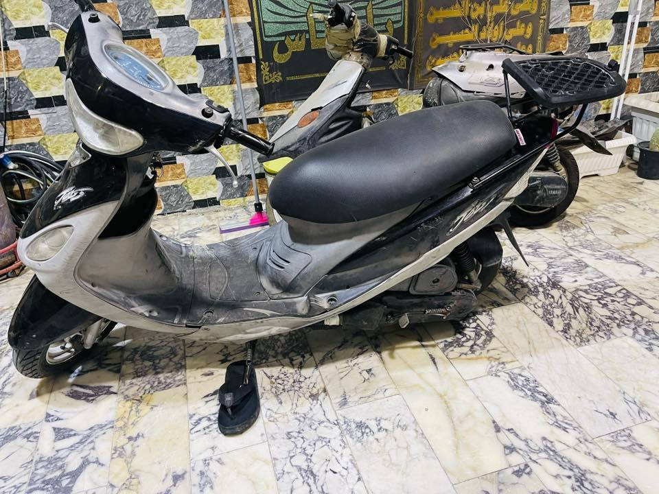 السلام عليكم دراجه للبيع كاطعه ولف ***********
