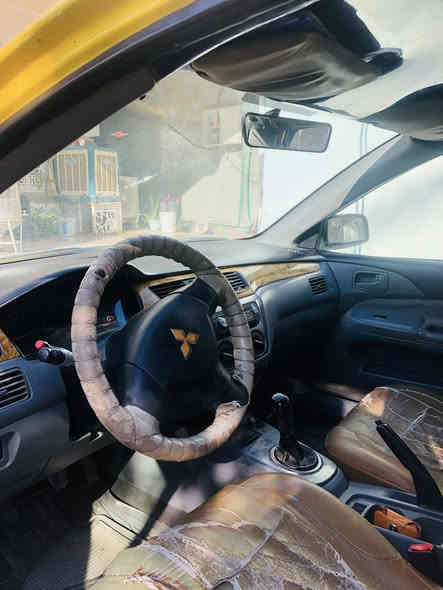 لانسر تكسي 2010 جاهزه من كلشي. باسمي تحويل ثاني يوم رقم بغداد انكليزي مصفره هيئة وغرامات خطها جوال مكينه كير. صدر. تخم تاير خير من الله السعر 67 وبيها مجال حك الجيه ***********
