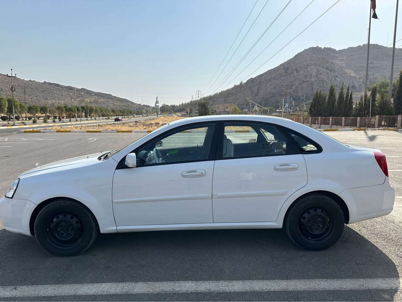 ئارم و رەقەمی ئەسڵی 
تابلێت خاوێن و جوانە تۆماتیک 
تازە رۆنی گێر و رۆنی ئستاپ و رۆنی پاوەر و پلاک و قەباخ تابت و قایش مەکین و …….. هەموویم گۆریون بی مەسرەف تاخم بانس پشت و پێش  و بەکوردی و پوختی ماڵی دۆستە …… ٧٤ $ مەجالێکی زۆر کەم … بە ئارمەکە هە
وو کوردستان بکە بەبێ کێشە ….بەس نیو دۆسە سبوخە … رانية, السليمانية


**إذا كنت صاحب هذا الإعلان وتريد حذفه لأي سبب، رجاءا أرسل رسالة إلى الدعم الفني**