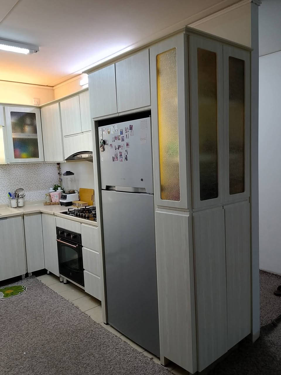 كاونتر 100 غربي جهه اليمنى داخل الالمنيوم والابواب mdfللبيع فقط كاونتر بدون اجهزة 
ميز طعام 6كراسي مستخدمين فقط 4كراسي 2جديدات


**إذا كنت صاحب هذا الإعلان وتريد حذفه لأي سبب، رجاءا أرسل رسالة إلى الدعم الفني**