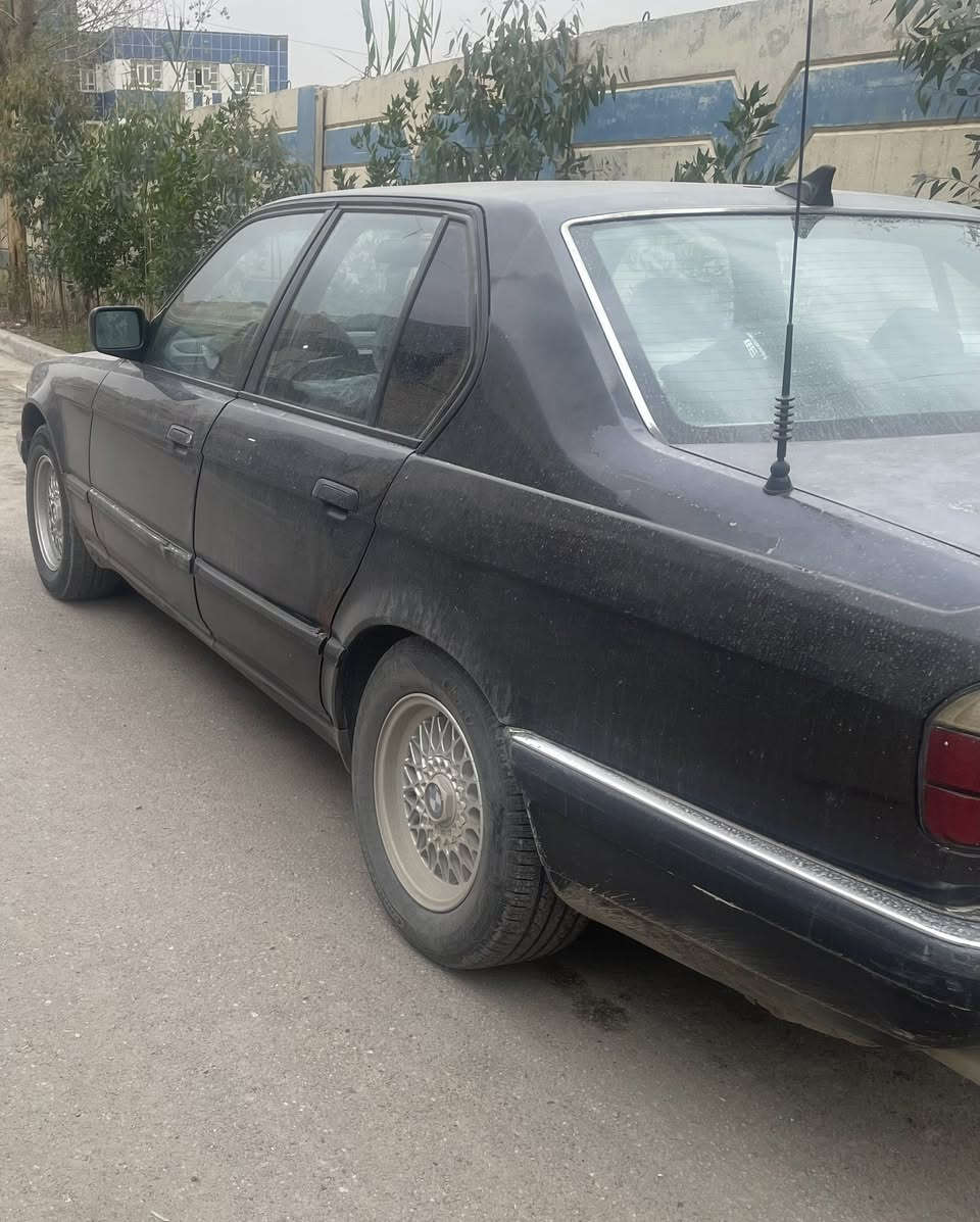 بي ام موديل ٨٨ محرك وكير جدد 35 صدر جديد تبريد شغال تخم تاير سنوية ٢٩ كهربائيات شغالة سنتر شغال السعر ٤٢ الاستفسار ***********
