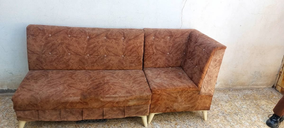 السلام عليكم قنفات للبيع نضيفات السعر 75 الف 
مكاني شارع المطار مقابيل باب الخروج


**إذا كنت صاحب هذا الإعلان وتريد حذفه لأي سبب، رجاءا أرسل رسالة إلى الدعم الفني**