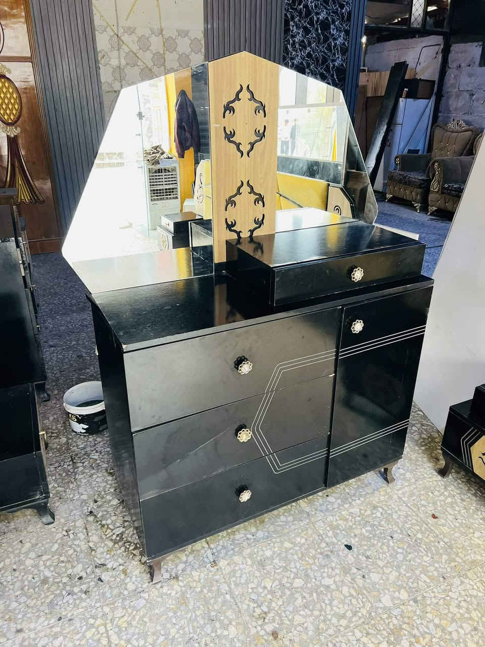 اغرف ع 375 شد ونقل مجاني داخل بغداد 🏃🏃🏃


**إذا كنت صاحب هذا الإعلان وتريد حذفه لأي سبب، رجاءا أرسل رسالة إلى الدعم الفني**