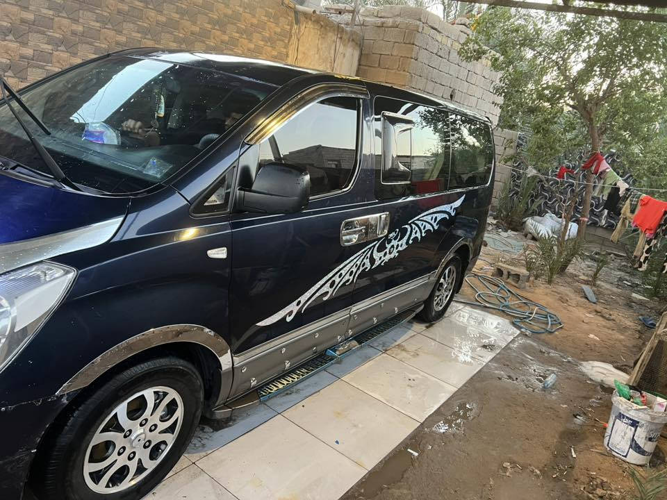 ستاركس مسكر2009اوتماتيك سياره جاهزه مكينه جديده وكير تخم تاير تبريد سياره سعر 128وبيها مجال ***********
