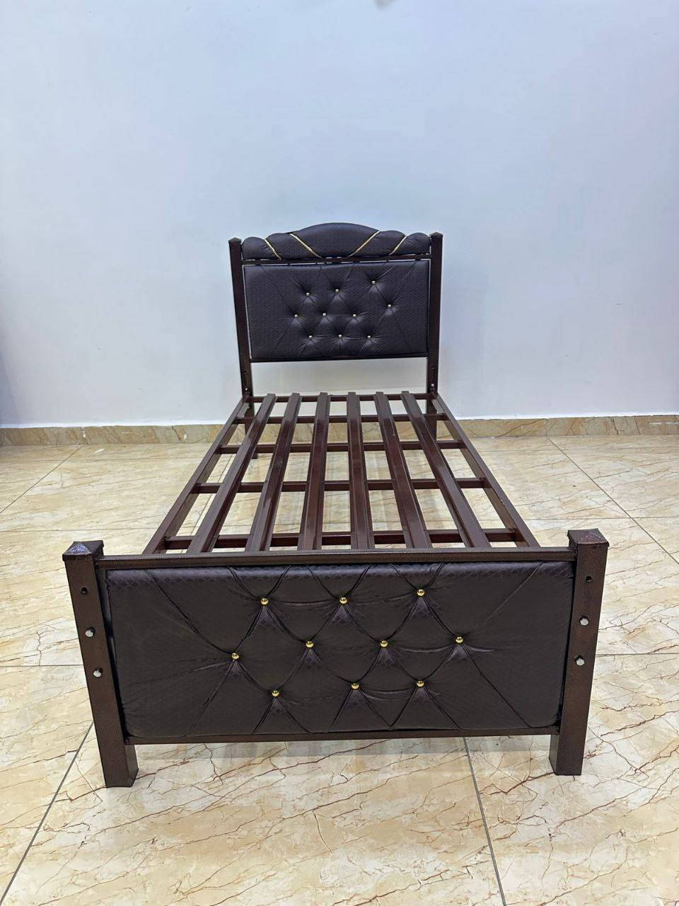 سرير حديد نفر جلد السعر 95 ألف 
قياس 90*190سم
توصيل داخل بغداد مجاني أطراف 10 وجميع محافظات العراق النقل 15 ألف


**إذا كنت صاحب هذا الإعلان وتريد حذفه لأي سبب، رجاءا أرسل رسالة إلى الدعم الفني**