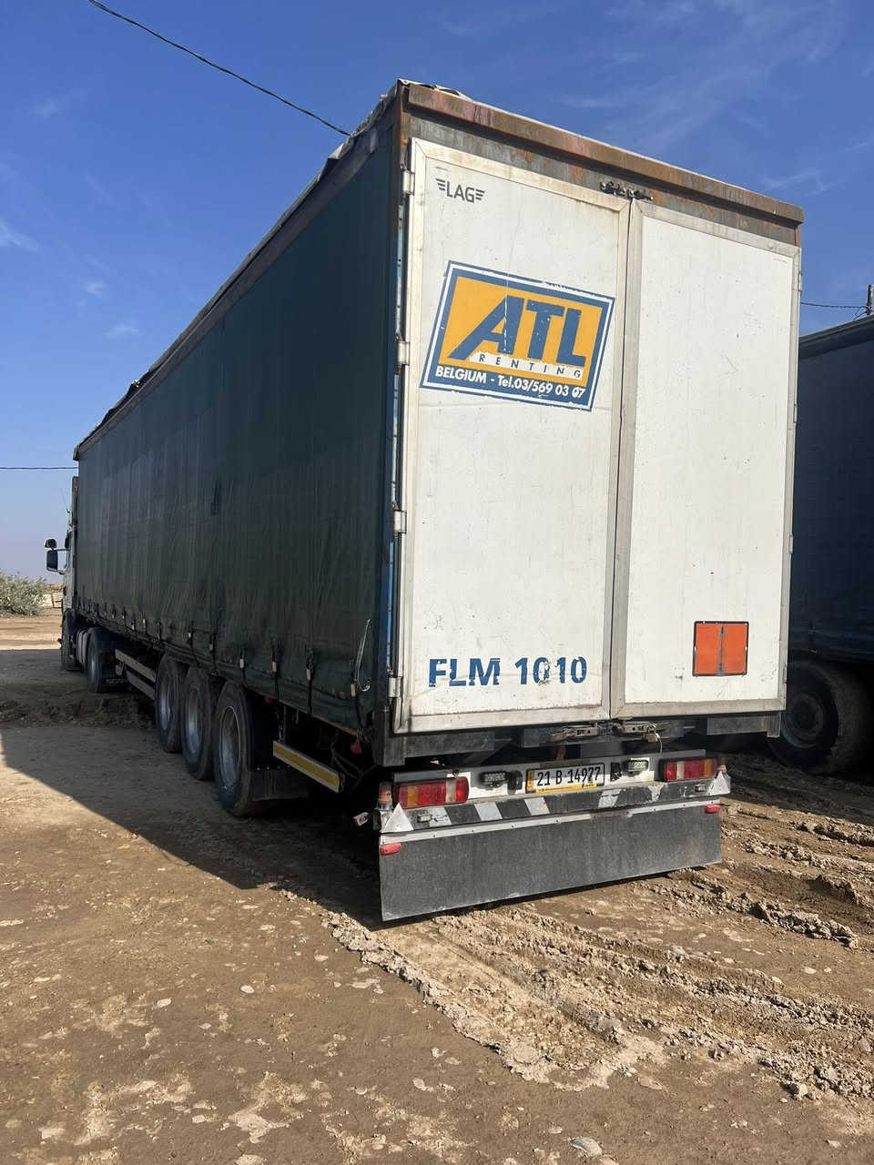 سلام عليكم سكانيه البيع موديل 2004 مكينه 380انجكتر لاتنقيص ولا تبخير سياره مكفول كفاله عامه تخم تاير راس وعربانه سياره خير من الله جاهز الشقل برقي ما نقصه مكان واسط الدبوني لاستفسار ***********
