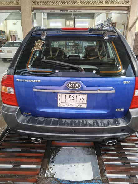 اسبورتج وارد أمريكي موديل 2008 ضرر بس بنيد صبغ بدون دواخل شرط كفاله دواخل مواصفات  فتحه سقف تتفه تبريد كل بلادي مكينه 2700 كير مكينه كله ع بلادي حداديه امامي خلفي كله نضيف سونار مرفق ويا منشور رقم ديالى سعر 110بيه مجال رقم ***********
