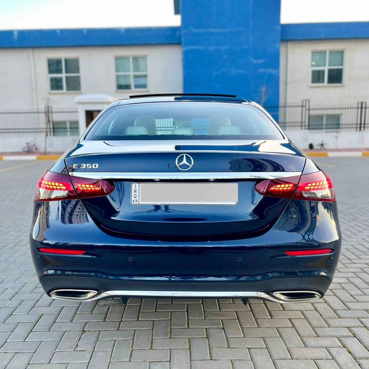 بنز أي كلاس 350 كت AMG
موديل 2023
المواصفات والتفاصيل:
مكان السيارة: بغداد
رقم: دهوك (تحويل)
العداد: 40 ألف (تو ويل)
وارد أمريكي
الحادث: جاملغ السايق تبديل وصبغ فقط
بدون دواخل
ايرباك ستيرن طاك فقط وراجع وكالة
بيها PDR ومسوّي لها بوليش وتشميع
بدون شخوط
المواصفات:
سقف بانوراما كامل
شاشة متصلة (ستايل اس كلاس)
رادار أمامي لمنع الاصطدام
رادارات جانبية وخلفية
نظام منع الانزلاق
نظام الحفاظ على المسار مع تحديد سرعة
أوتو بارك + أوتو هولد
حساسات محيطية 360 درجة
كاميرات 360 درجة
نظام ملاحة GPS
Apple CarPlay + USB
مصابيح أمامية ملتي بيم LED
بصمة تشغيل + بصمة أبواب + بصمة صندوق
مقاعد ميموري مع تدفئة
إنارة داخلية 64 لون
شاحن لاسلكي
تحكم ماوس كونترول
داخلية لون أبيض مميز
سماعات احترافية
رنكات AMG قياس 19 مع تايرات لوك
ملاحظات:
السيارة شرط كير ومكينة وحدادية وكهربائيات
استخدام شخصي وعلى يد واحدة
السيارة داخلة عن طريق منفذ إبراهيم الخليل (استيراد شخصي)
مع كاعيات الشركة والكتلوكات وعدة الإسعافات الأولية

رقم صاحب سيارة ***********
