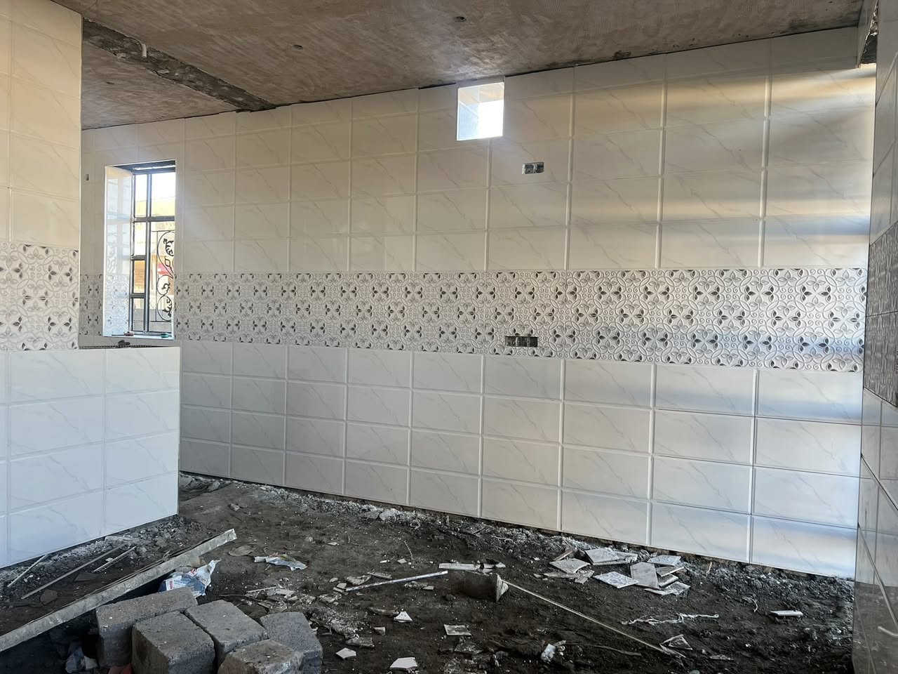 سلام عليكم
اسطه سيراميك شغل درجه اولآ تسليم مهندس 
اسعار مناسبه نبذه عن شغلي انشالله ينال اعجابكم 
للتواصل ع ***********
