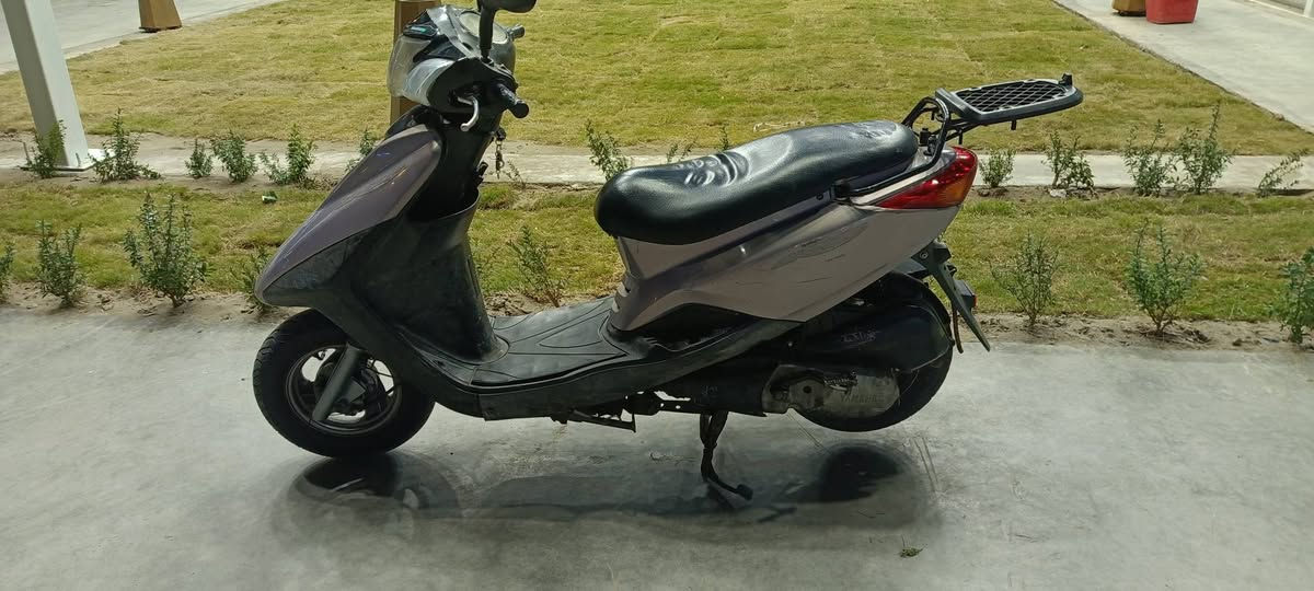 دراجه بقبقاء موديل 2016 نوزل
دراجه شوفت عينك 
دراجه كفاله من 
مكينه 
كهربائيات 
كفرات ختم واحد الدراجه كله ختم 
تخم تاير جديد خلفي امامي 
دراجه خير من الله  
مكان بغداد شعب 
يوجد واتساب ورقمي ***********
