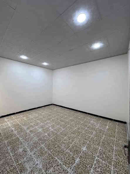 ⚜️مكتب البلديات للعقار⚜️

للبيع دار سكني سند طابو في حي البكر كركولي
 مقابل جامع طه قرب شارع ٣٠ الرئيسي
المساحة ١٠٠م طابقين بناء حديث تسليم فوري
 اتجاه شروق تام على شارع ١٥م
ط١ غرفة نوم وهول واستقبال ومطبخ وصحيات وكراج
ط٢ غرفتين نوم وصحيات
السعر ١٠٨ ملايين
للإستفسار الإتصال☎️ *********** ☎️ ***********
عنوان المكتب / الموصل حي المشراق فرع مطعم طماطة2
