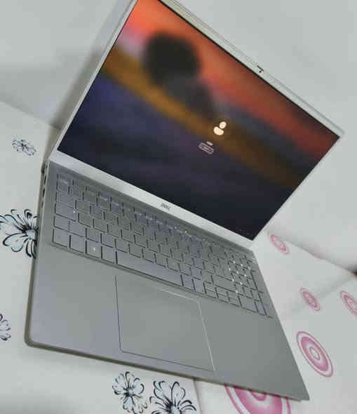 تحية طيبة للجميع 
متوفر لابتوب كيمنك DELL للبيع
السعر 510 الف

CPU ✅ I5-10300H
GPU ✅GTX 1650 TI 4GB
RAM ✅ 16 GB DDR4 
HARD ✅256 NVME 
SCREEN ✅15.6 FHD

 مكاني موصل توصيل موجود للكل محافضات العراق 
للتواصل *********** واتسب
