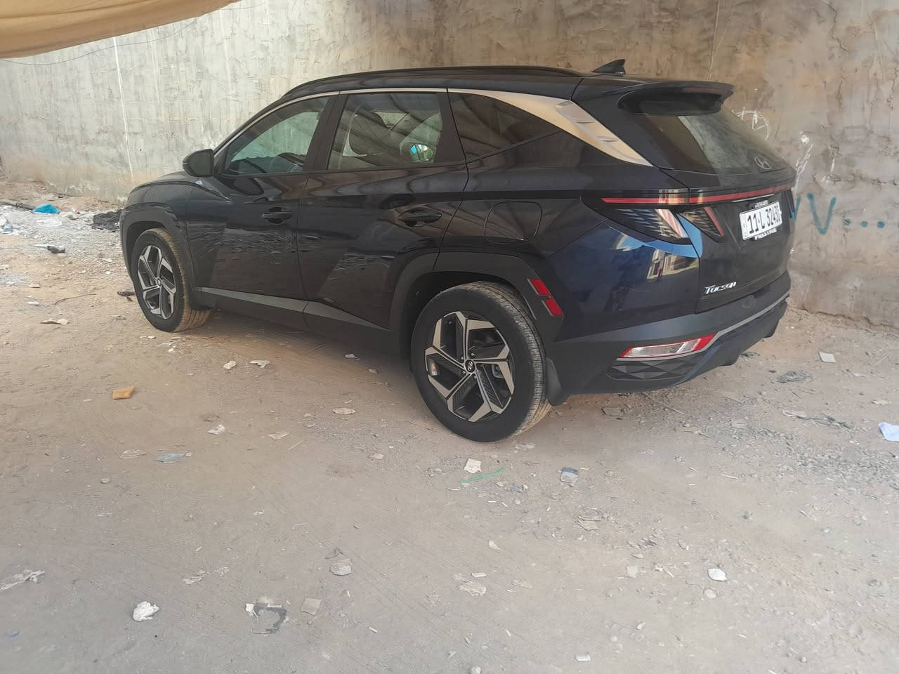 السلام عليكم. توكسان هايبرد وارد أمريكي لون حبري فول مواصفات أعلى فئه معروفه مواصفاتهه نضيفه كلش بدون ضرر فقط قبغ الجنطه صبغ فقط والباقي كفاله رقم بغداد ماشيه 50 ألف كم.السعر 195 وبيهه مجال مكانهه .ديالى بعقوبه ***********
