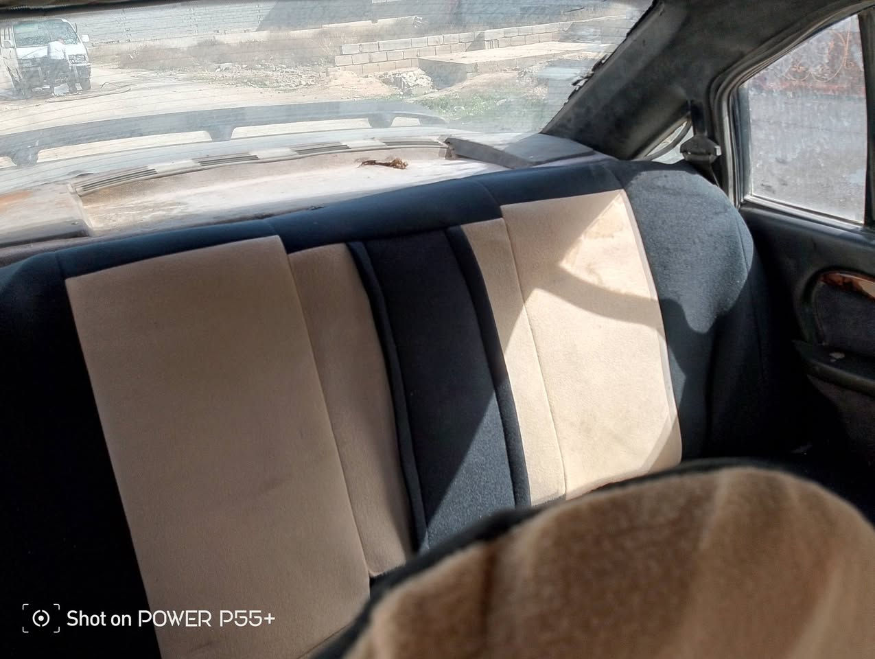 اوبل اوميكا  رقم ديالى طرف ثالث بس مالك موجود يعني تحويل سياره كامله اي نقص مابيه والسعر ١١ عنوان ديالى 
***********
