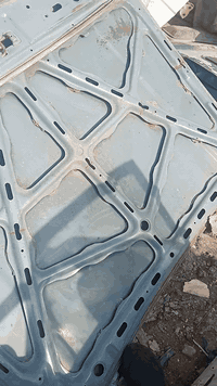 أغراض كرونا للبيع 81بغداد ساحة الطيران اسفل تانكي الماء بغداد فرع مطعم أبو حيدر جاملغات جيده جدا بنيد محرك كير ابواب***********
